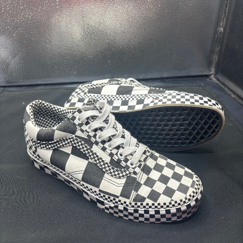 Custom All-Over Checkerboard Vans – Men’s 6 / Women’s 7.5